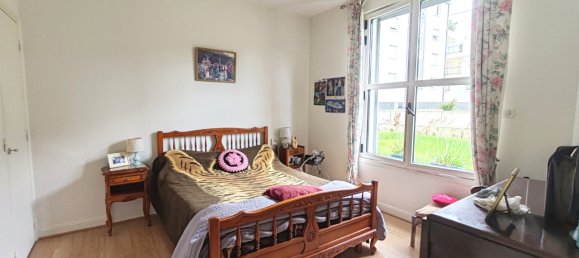 2-salle Appartement à Tours, France No. 282798 4