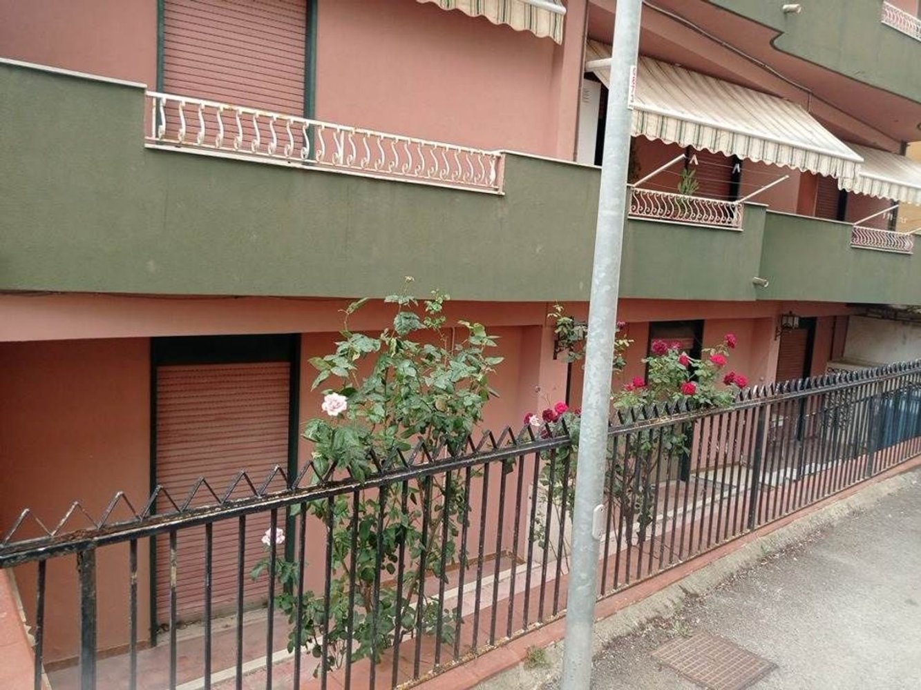 3غرفة شقة في San Cataldo, Italy رقم 143713