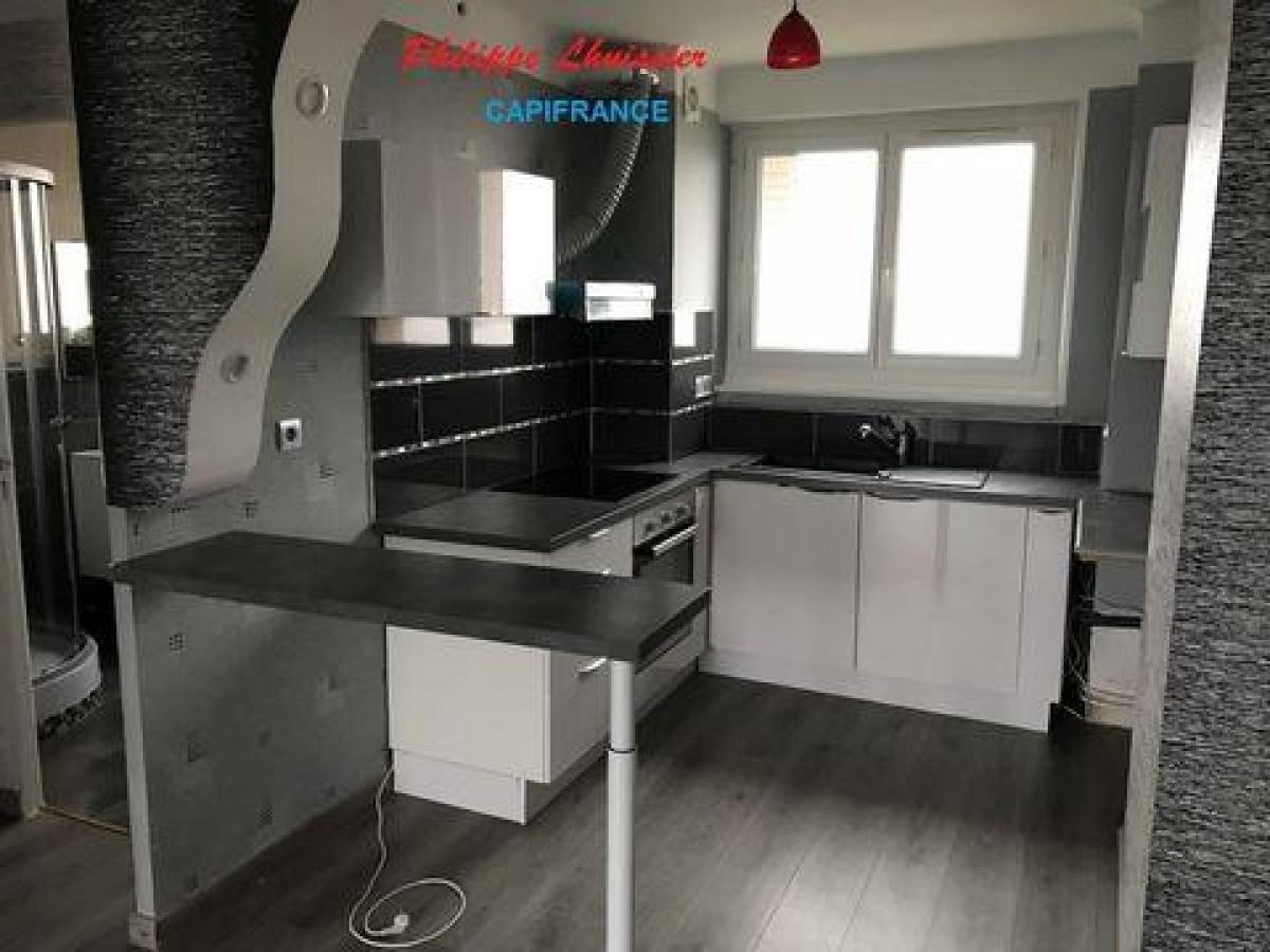 Condominio de 2 dormitorios en Dijon, France No. 10034