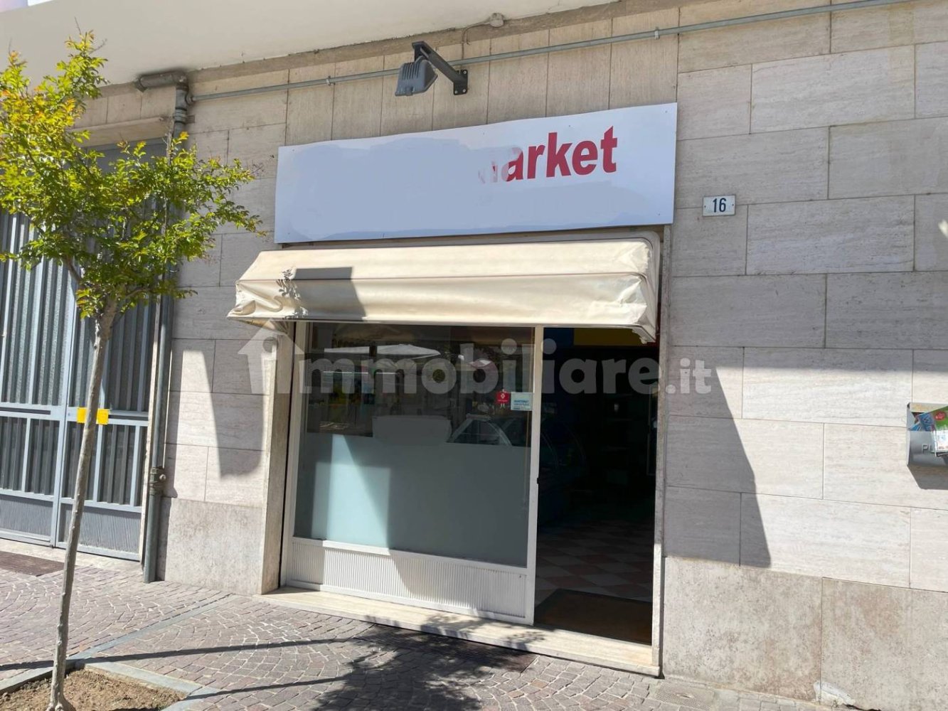 1 room Commercial property in Castelnuovo Don Bosco, Italy No. 58640