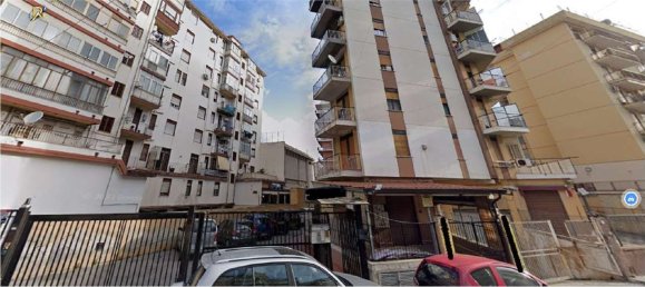 7 rooms Apartment in Palermo, Italy No. 43613 26