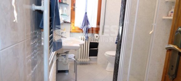 Квартира с 3 спальнями в Монтеварки, Италия № 215316 10