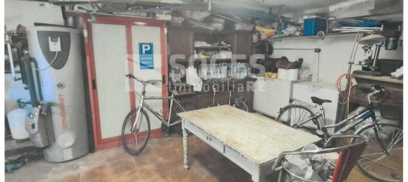 Квартира с 3 спальнями в Монтеварки, Италия № 215316 16