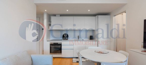 2 bedrooms Apartment in Milan, Italy No. 316369 5