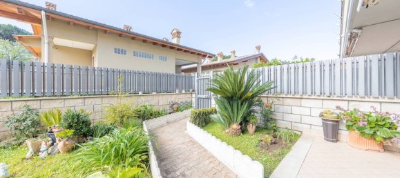 1 bedroom Apartment in Rome, Italy No. 174071 8