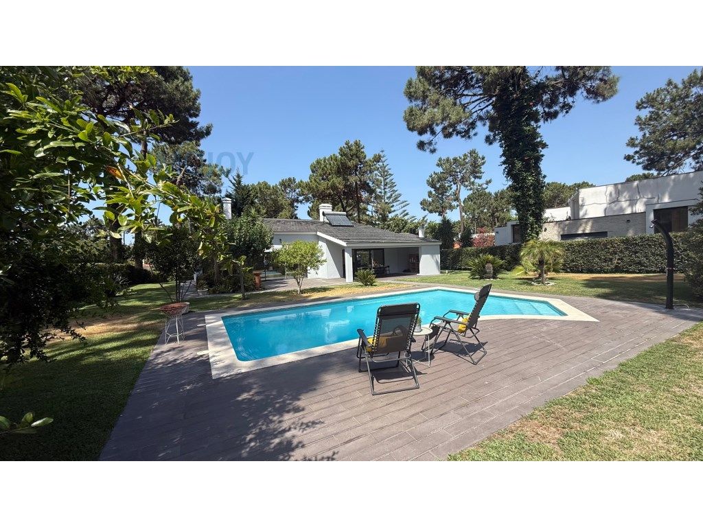 4 bedrooms House in Almada, Portugal No. 194865