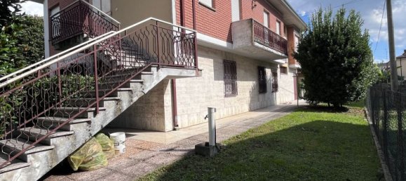 Дом с 10 спальнями в Кампозанто, Италия № 326287 4