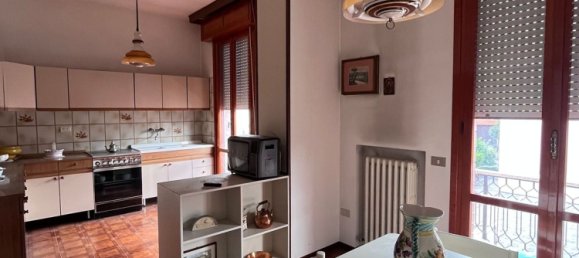 Дом с 10 спальнями в Кампозанто, Италия № 326287 36