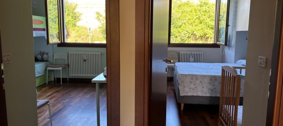 4 غرف نوم شقة في Ozzano dell'Emilia, Italy رقم 322406 10