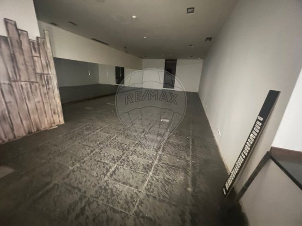  مستودع في Vila Real, Portugal 744متر مربع رقم 76688