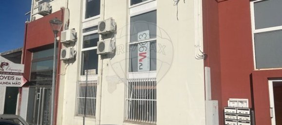  مستودع في Vila Real, Portugal 744متر مربع رقم 76688 8