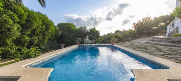 4 Schlafzimmer Villa in Mahon, Spain, Nr. 5018 7