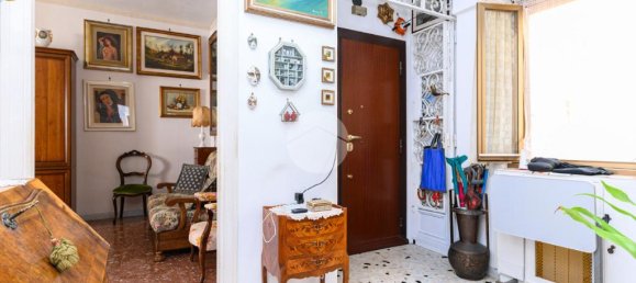 2 Schlafzimmer Wohnung in Rome, Italy, Nr. 381005 5