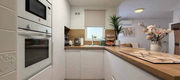 3 chambres appartement à vendre à Torrevieja, Alicante, Valencian Community, Spain № 370002 2