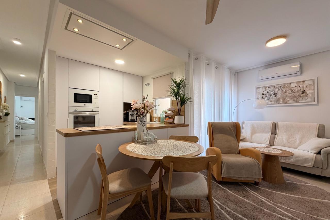 3 chambres appartement à vendre à Torrevieja, Alicante, Valencian Community, Spain № 370002
