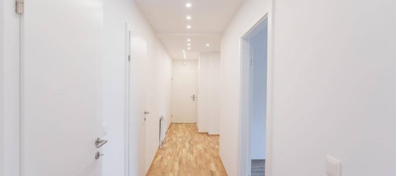 3 rooms Apartment in Favoriten, Austria No. 210122 3