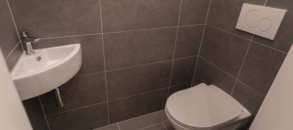 3 rooms Apartment in Favoriten, Austria No. 210122 5