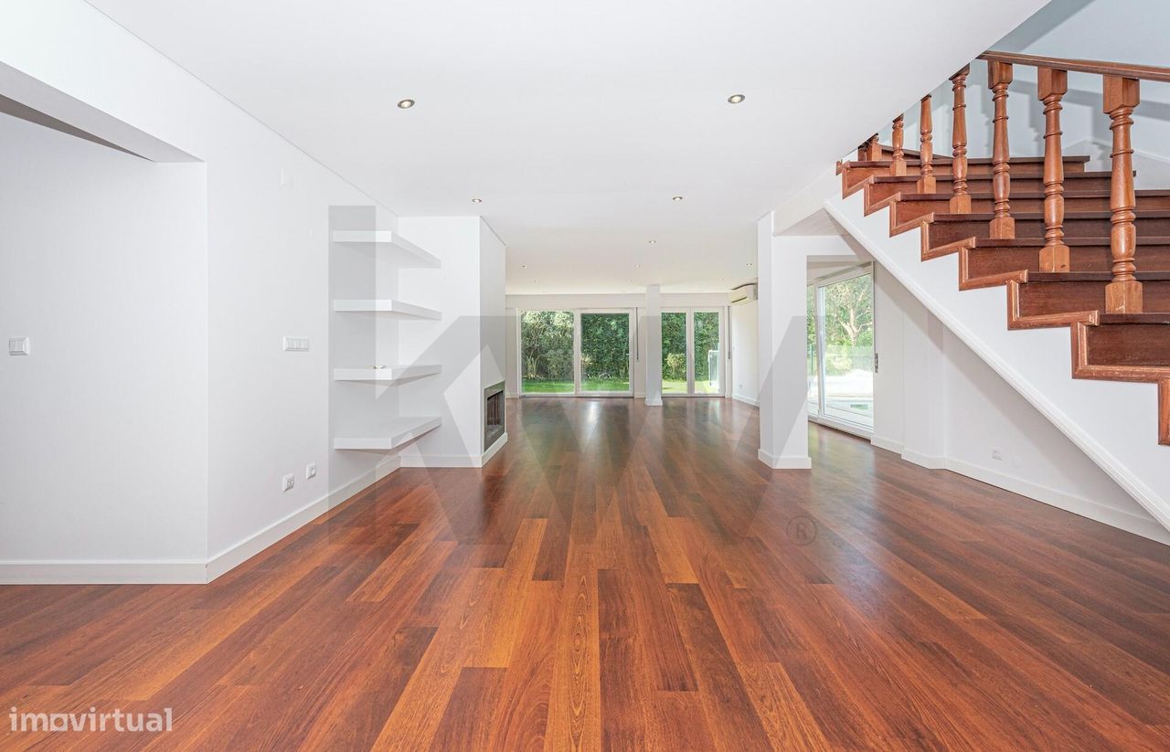 4 bedrooms House in Cascais, Portugal No. 11467