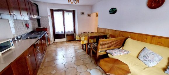 6 rooms House in Corteno Golgi, Italy No. 70778 2