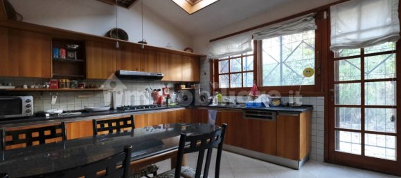 Вилла с 5 спальнями в Терни, Италия № 102038 3