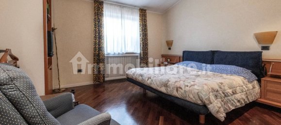 Вилла с 5 спальнями в Терни, Италия № 102038 37