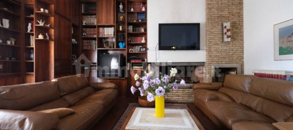 Вилла с 5 спальнями в Терни, Италия № 102038 7