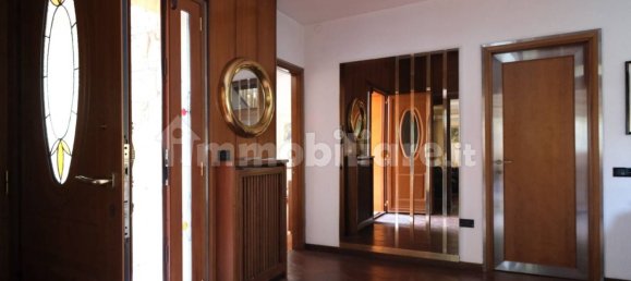 Вилла с 5 спальнями в Терни, Италия № 102038 32