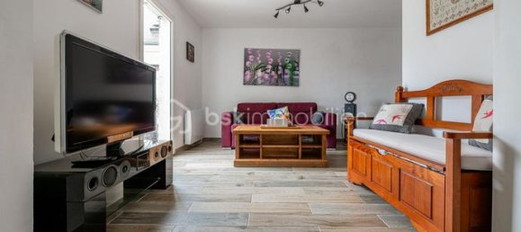 2 bedrooms House in Coubert, France No. 283525 5