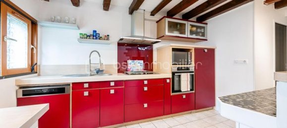 2 bedrooms House in Coubert, France No. 283525 3