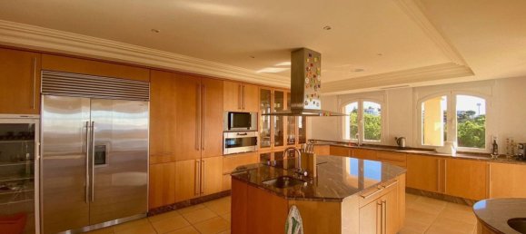 7 bedrooms Villa in Marbella, Spain No. 276696 9