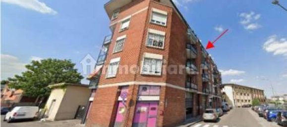 2 bedrooms Apartment in Baranzate, Italy No. 5719 4