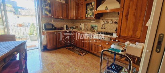 4 rooms Apartment in Lomagna, Italy No. 152486 12