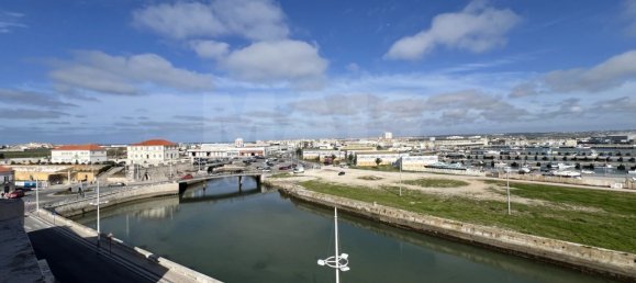 Gebäude in Peniche, Portugal 248m², Nr. 145203 30