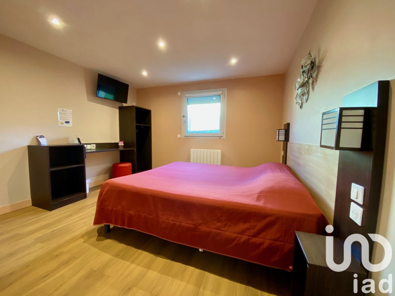 Отель, гостиница 846м² в Фе, Франция № 56595