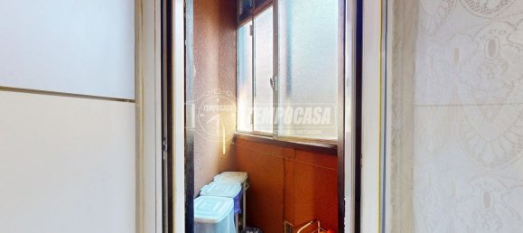 4-salle Appartement à Cinisello Balsamo, Italy No. 10536 2