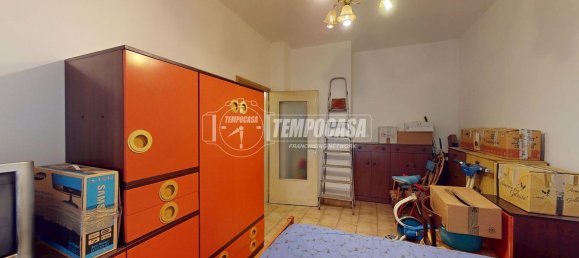 4-salle Appartement à Cinisello Balsamo, Italy No. 10536 10