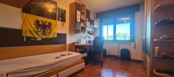 Квартира с 3 комнатами в Гаджано, Италия № 263947 7