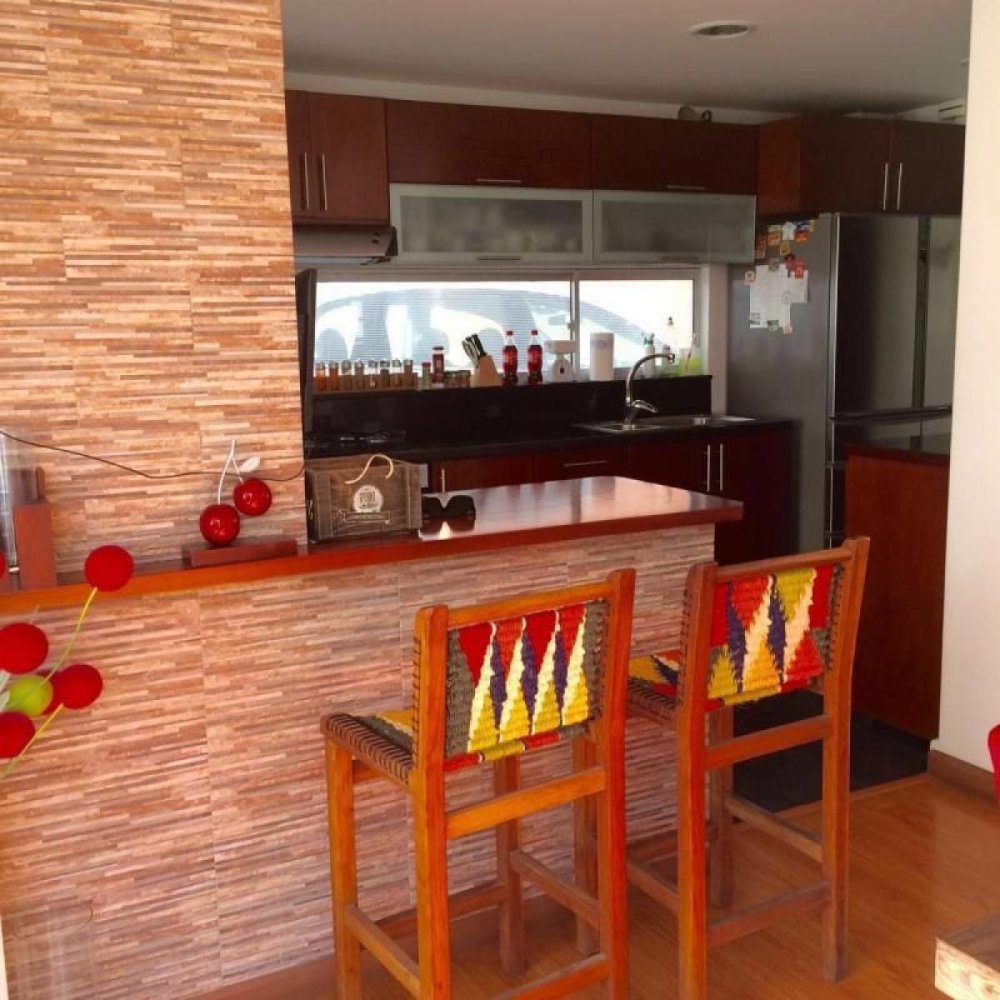 4 bedrooms House in Cundinamarca, Colombia No. 9434