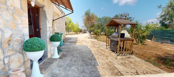 4 bedrooms Villa in Francavilla Fontana, Italy No. 377617 4