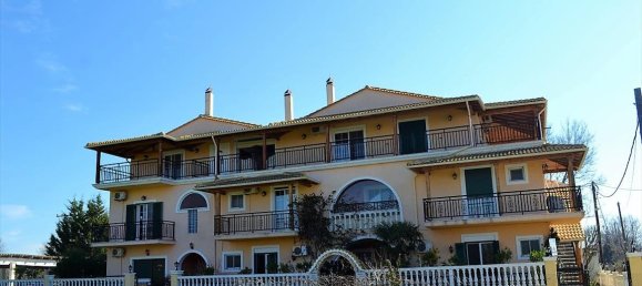 600m² Townhouse in Corfu, Greece No. 5140 2