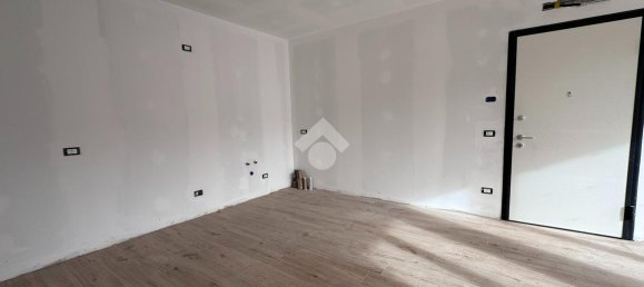 Apartamento de 2 habitaciónes en Cologno al Serio, Italy No. 27039 12