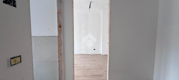 Apartamento de 2 habitaciónes en Cologno al Serio, Italy No. 27039 13