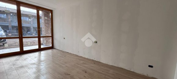 Apartamento de 2 habitaciónes en Cologno al Serio, Italy No. 27039 16