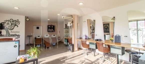 Коммерческая недвижимость 47м² в Шири-Урскам, Франция № 240563 4