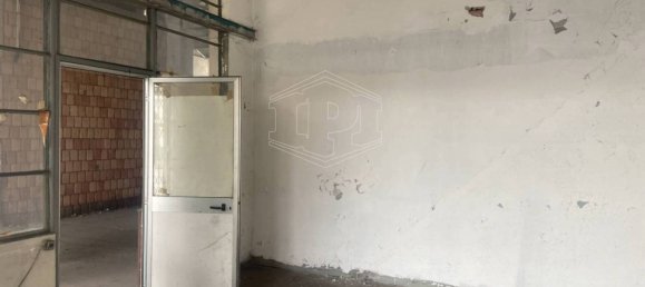 1-salle Propriété commerciale à Ivrea, Italy No. 259803 15