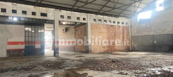 1-salle Propriété commerciale à Ivrea, Italy No. 259803 10