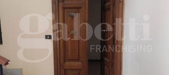 3 bedrooms Apartment in Catanzaro, Italy No. 285982 13