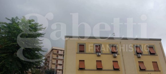 3 bedrooms Apartment in Catanzaro, Italy No. 285982 2