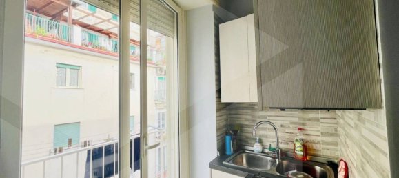 2 bedrooms Apartment in Naples, Italy No. 18925 20