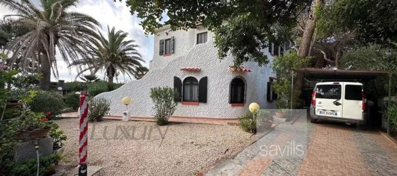 4 bedrooms Villa in Pula, Italy No. 61265 25